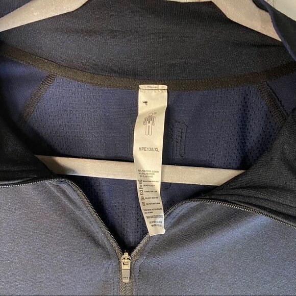 HPE Cross X seamless 1/4 zip in navy - Picture 5 of 7